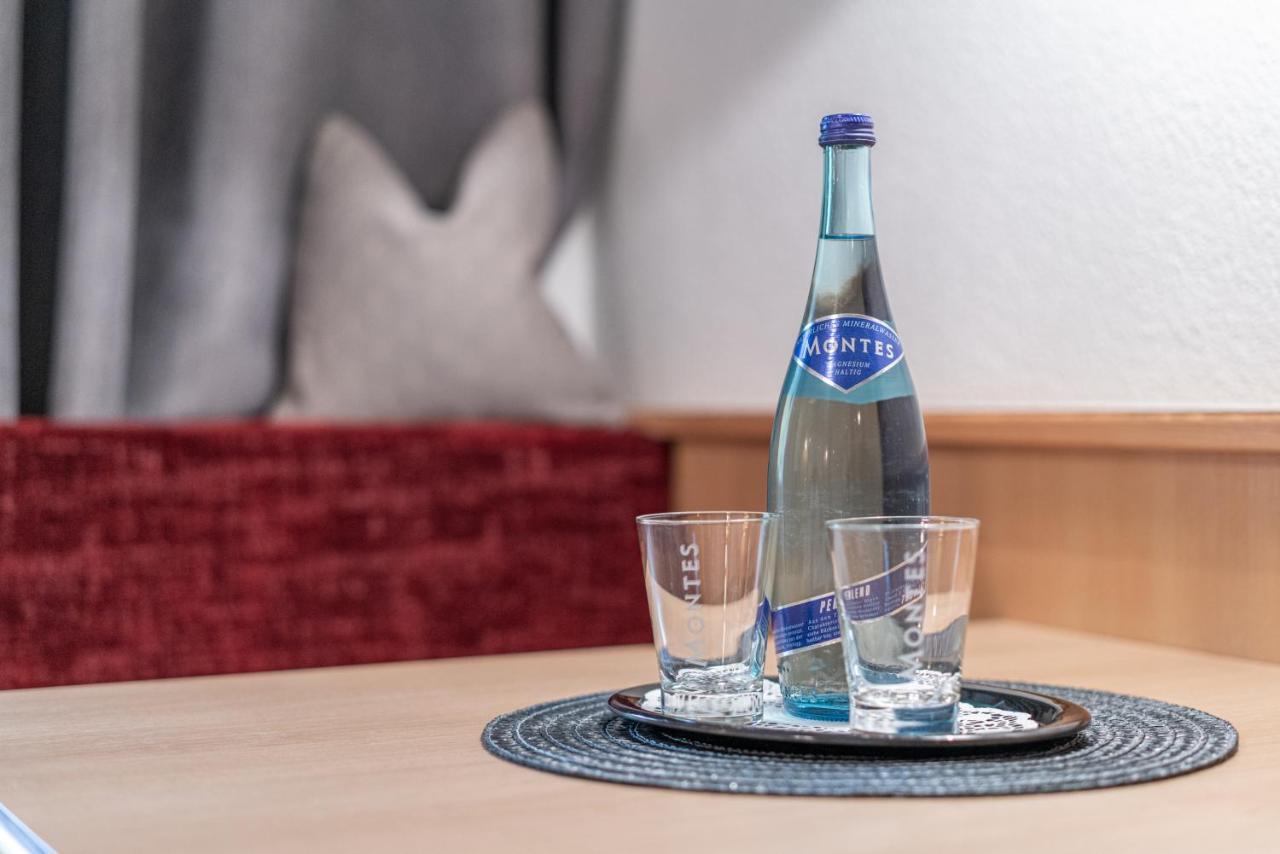 Burghotel Alpengluehn 오베르구르글 외부 사진