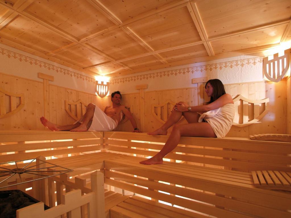 Burghotel Alpengluehn 오베르구르글 외부 사진
